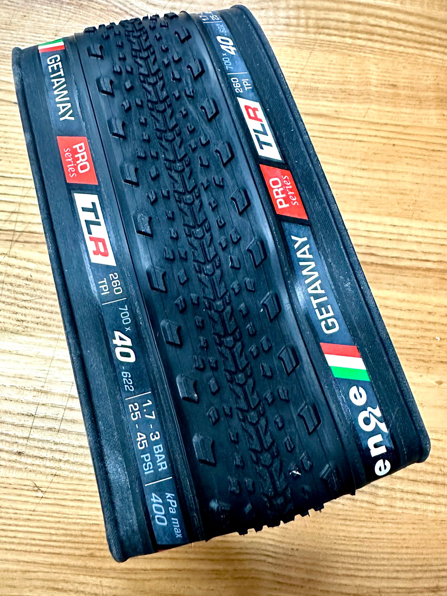 Challenge Getaway Handmade TLR PRO Black Tire