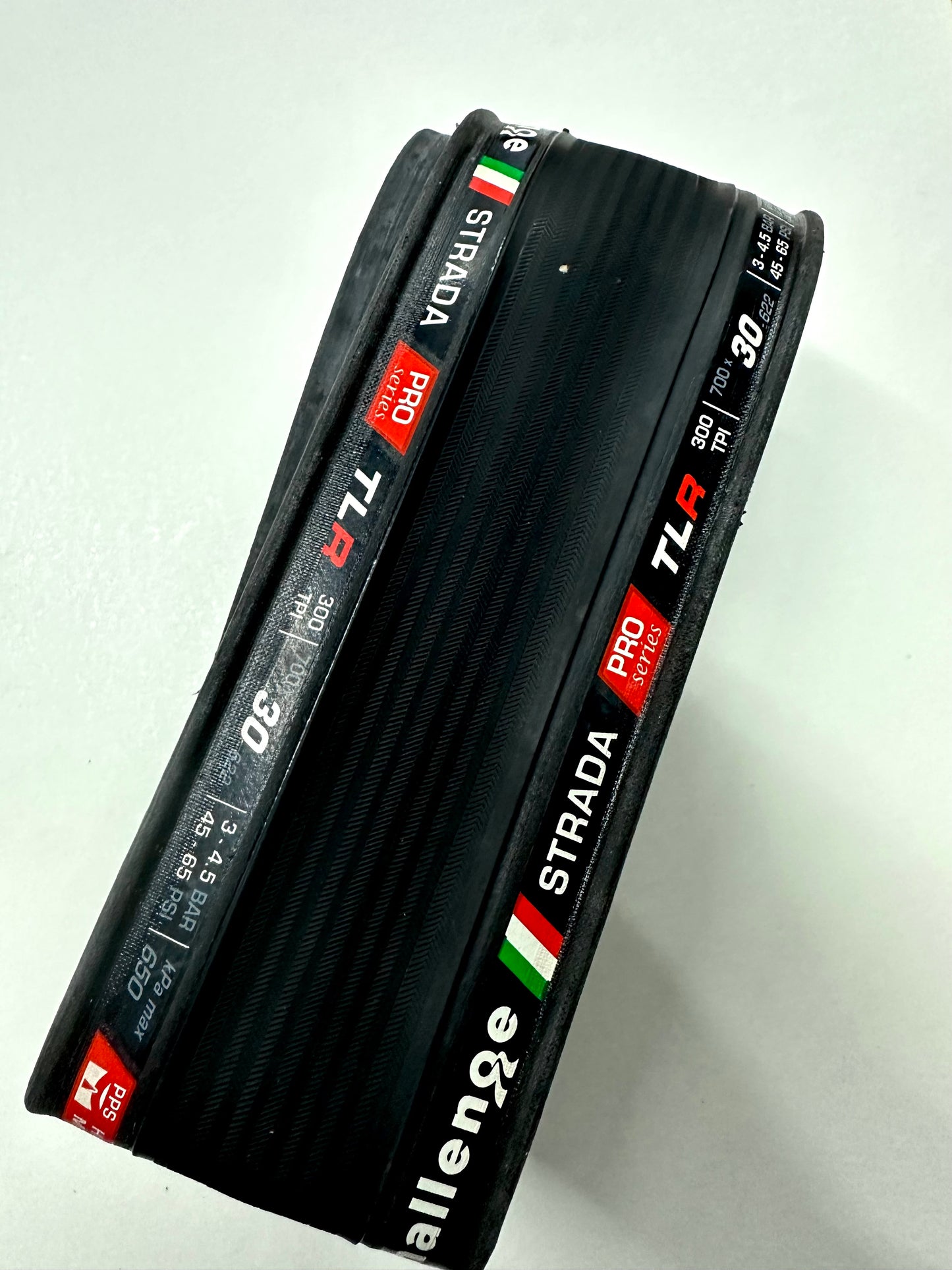 Challenge Strada Handmade TLR PRO Black Tire